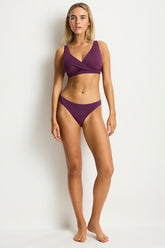 Essentials Edit Cross Front Multifit Bra / Sea Level