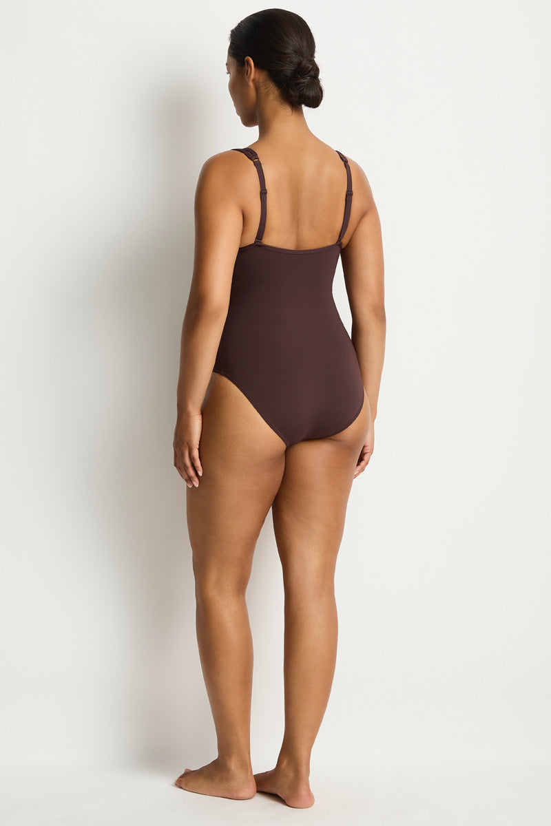 Essentials Edit Spliced One Piece / Sea Level