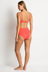 Essentials Edit Cross Front Moulded Cup Bra / Sea Level